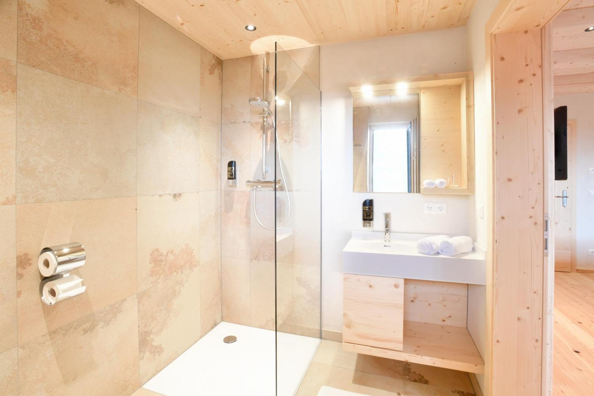 Florineum Hotel Weyregg Ngoại thất bức ảnh